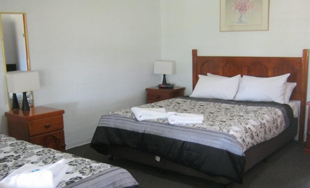 The Vineyard Motel Cowra Extérieur photo